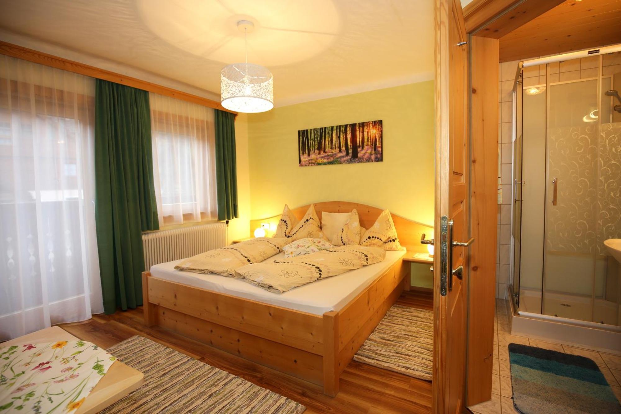 Haufhof-Pension Am Bauernhof, Haus Im Ennstal Bei Schladming ภายนอก รูปภาพ