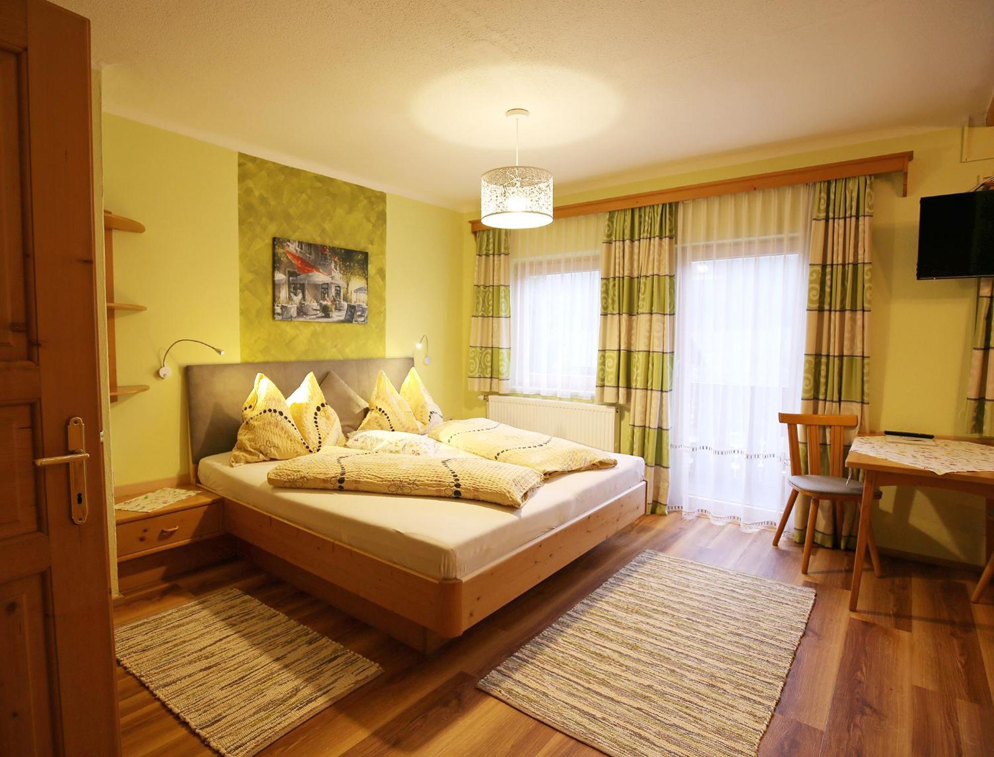 Haufhof-Pension Am Bauernhof, Haus Im Ennstal Bei Schladming ภายนอก รูปภาพ
